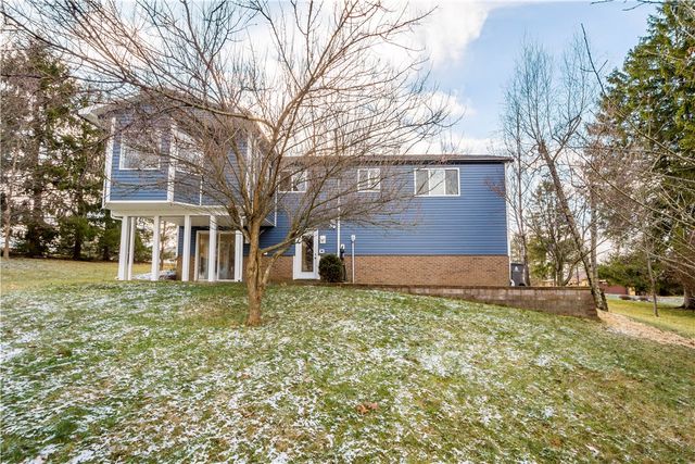 110 Demmel Drive, Peters Twp, PA 15317