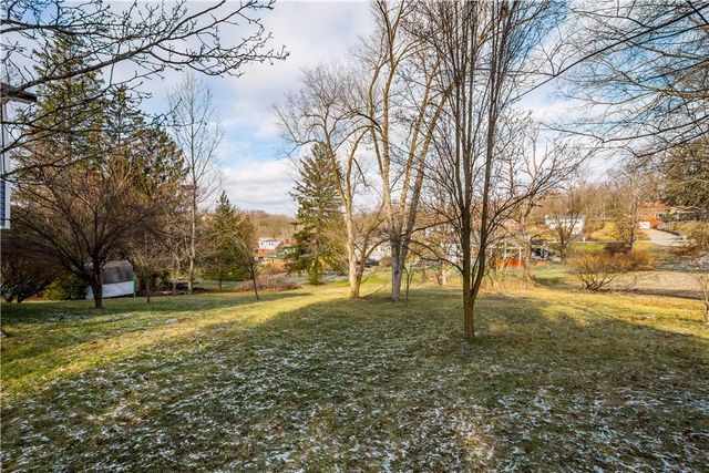 110 Demmel Drive, Peters Twp, PA 15317