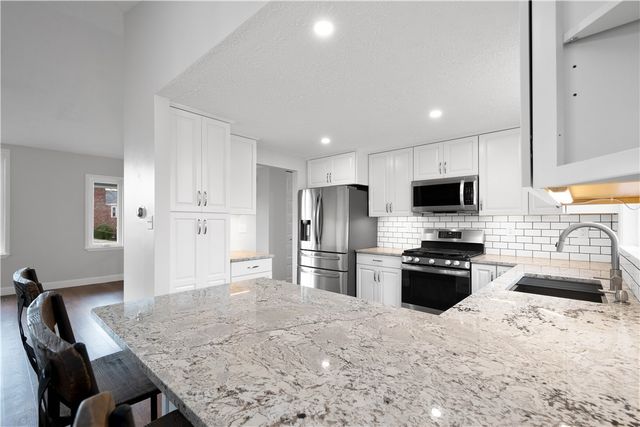 110 Demmel Drive, Peters Twp, PA 15317