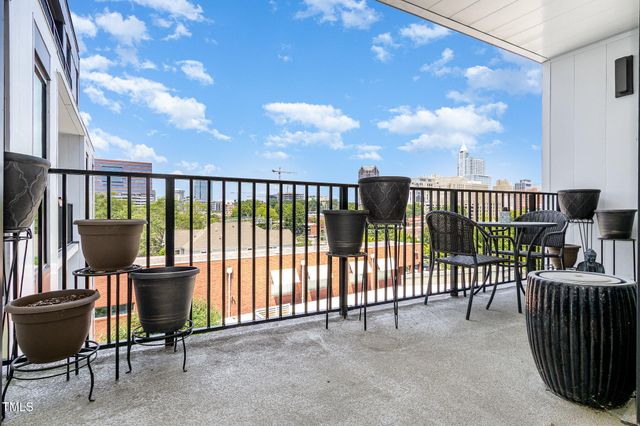 523 S West Street 402, Raleigh, NC 27601