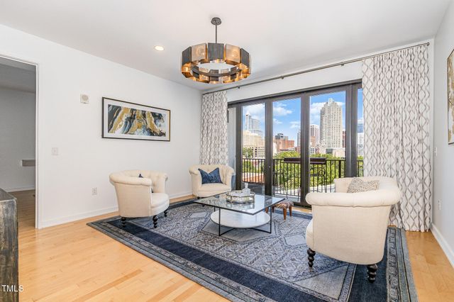 523 S West Street 402, Raleigh, NC 27601