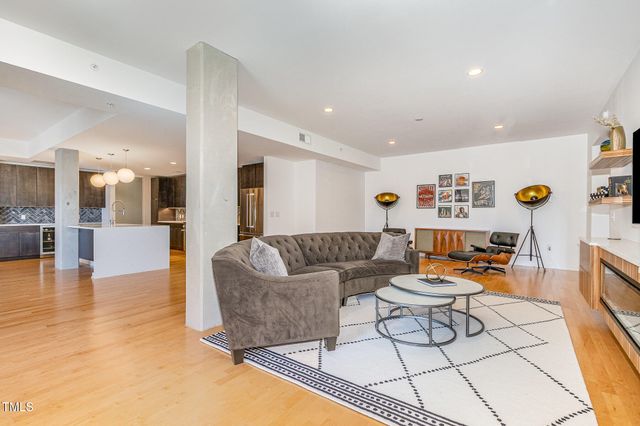 523 S West Street 402, Raleigh, NC 27601