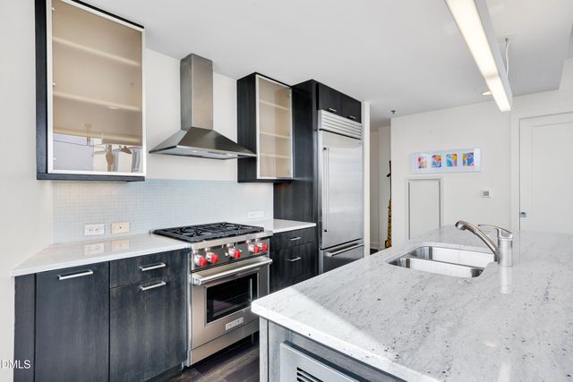 601 W Rosemary Street 514, Chapel Hill, NC 27516