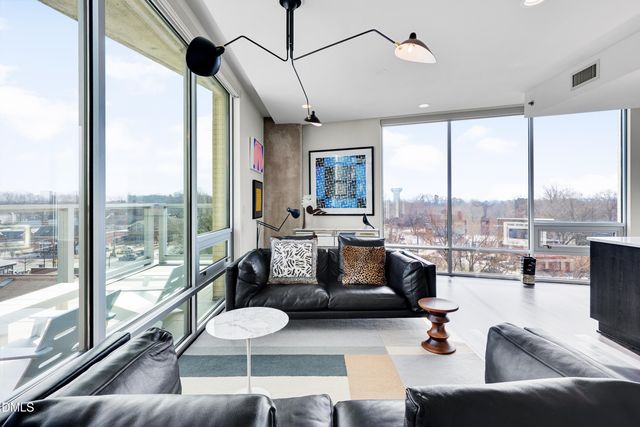 601 W Rosemary Street 514, Chapel Hill, NC 27516