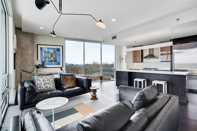 601 W Rosemary Street 514, Chapel Hill, NC 27516