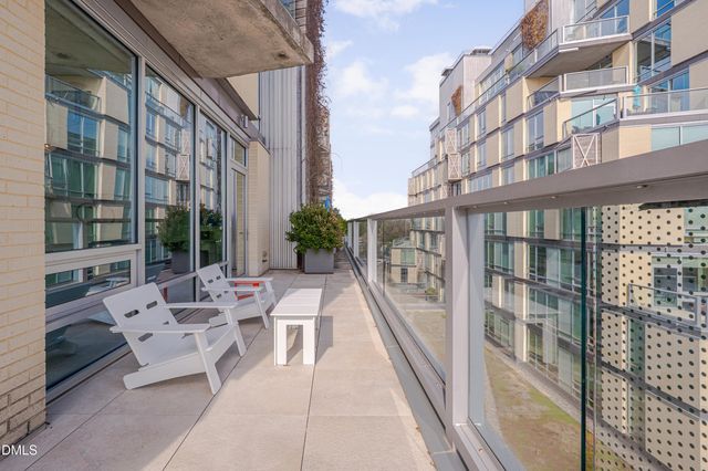 601 W Rosemary Street 514, Chapel Hill, NC 27516