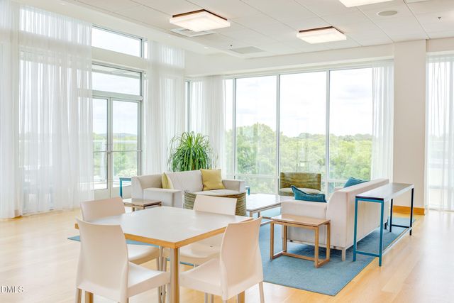 601 W Rosemary Street 514, Chapel Hill, NC 27516