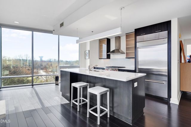 601 W Rosemary Street 514, Chapel Hill, NC 27516