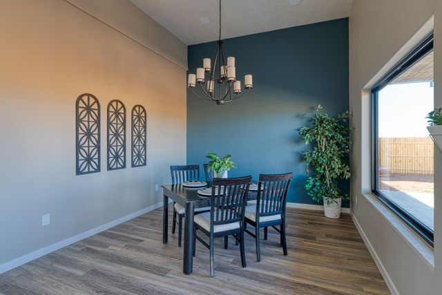 6 Lobo Drive, Moriarty, NM 87035