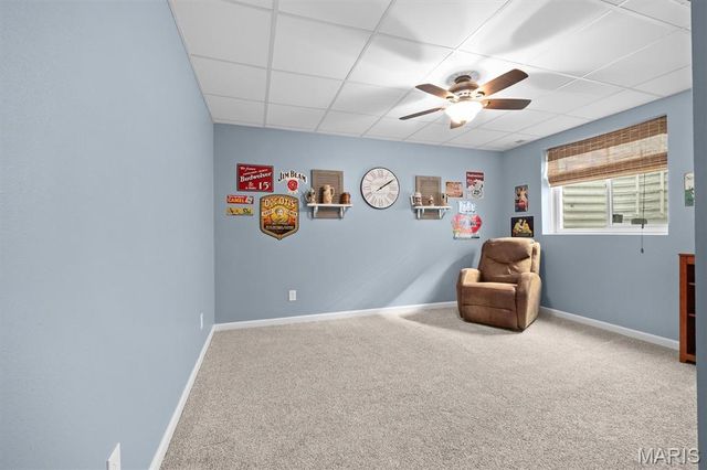 100 Bridgewater Lane, Highland, IL 62249