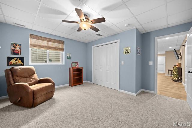 100 Bridgewater Lane, Highland, IL 62249