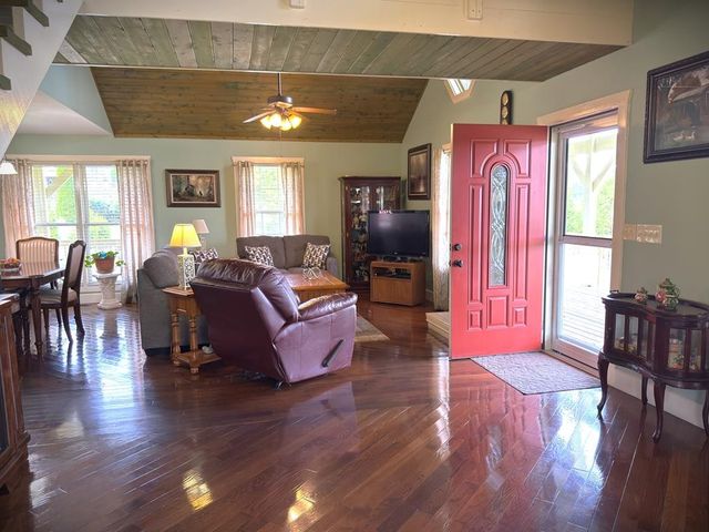 283 Bethlehem Rd, Rickman, TN 38580