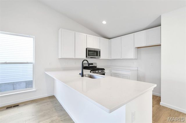 1064 Vardon Meadows Drive, Union, MO 63084