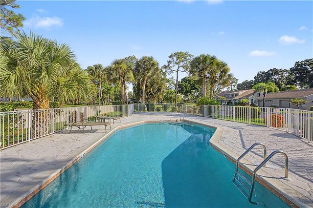 908 Augusta BLVD A907, Naples, FL 34113