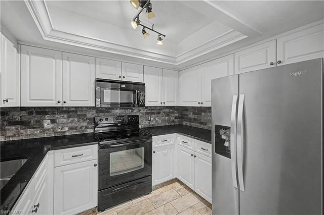 908 Augusta BLVD A907, Naples, FL 34113