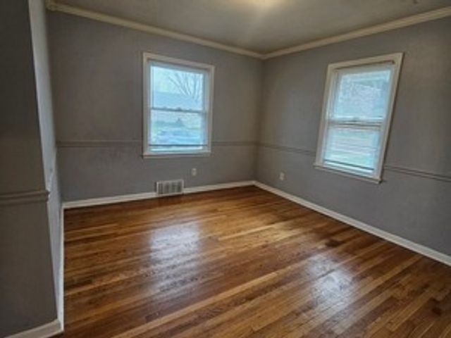 3617 Monroe Street, Lansing, IL 60438