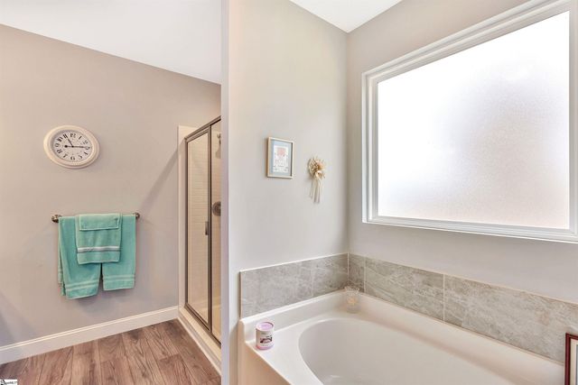 160 Inlet Pointe Drive, Anderson, SC 29625