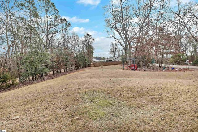 160 Inlet Pointe Drive, Anderson, SC 29625