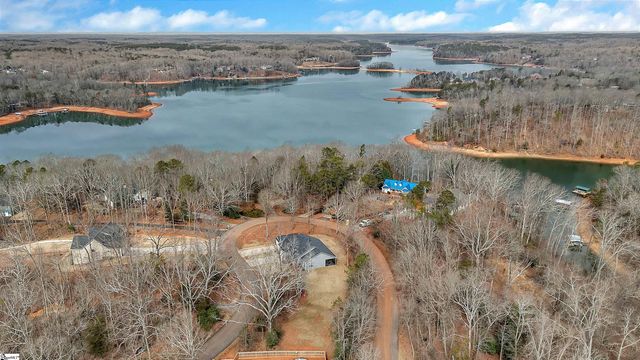 160 Inlet Pointe Drive, Anderson, SC 29625