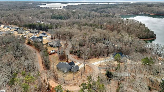 160 Inlet Pointe Drive, Anderson, SC 29625