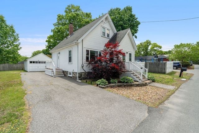 17 Juliette St, Andover, MA 01810