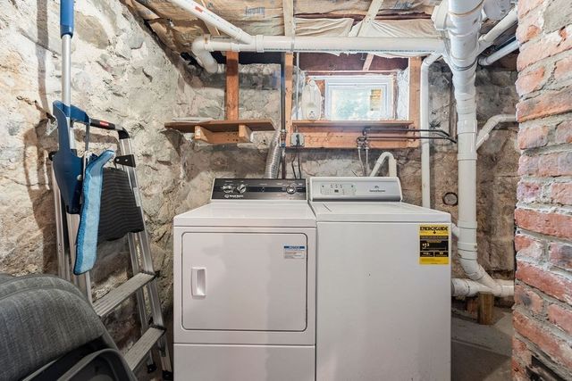 17 Juliette St, Andover, MA 01810