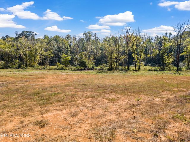 3151 W Lamar Alexander Pkwy, Friendsville, TN 37737