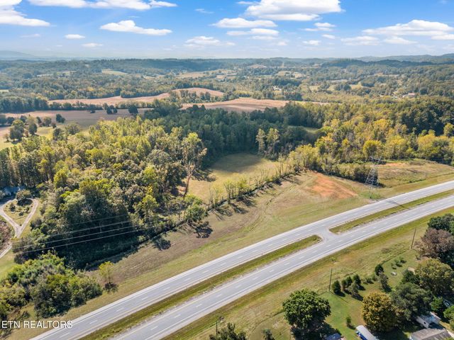 3151 W Lamar Alexander Pkwy, Friendsville, TN 37737