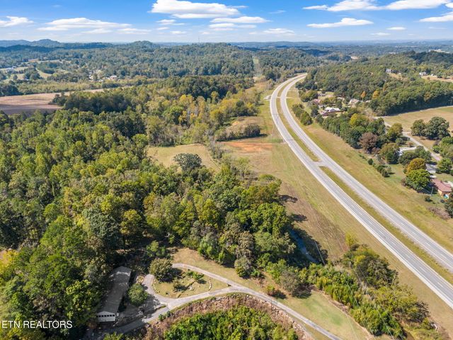 3151 W Lamar Alexander Pkwy, Friendsville, TN 37737