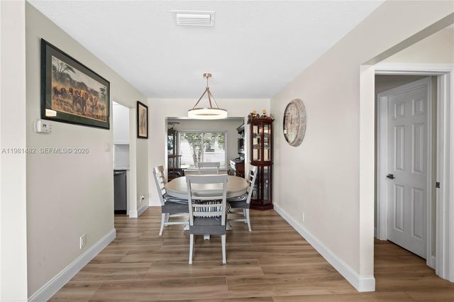 6945 NW 17th St, Margate, FL 33063