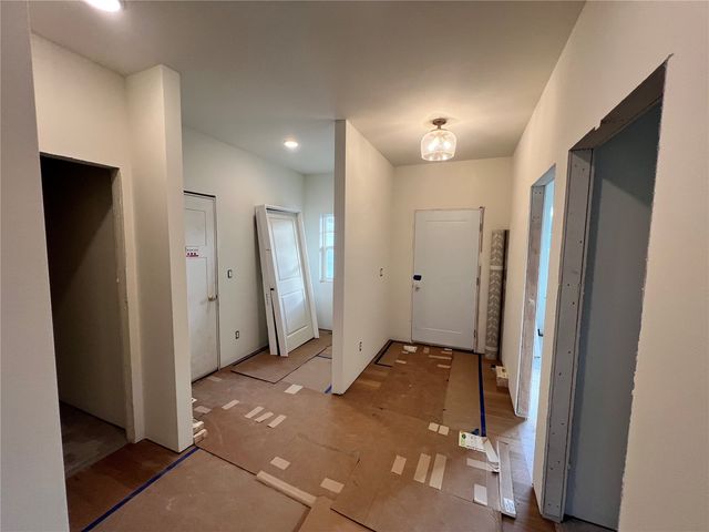 7226 Country Ridge Drive NW, Cedar Rapids, IA 52405