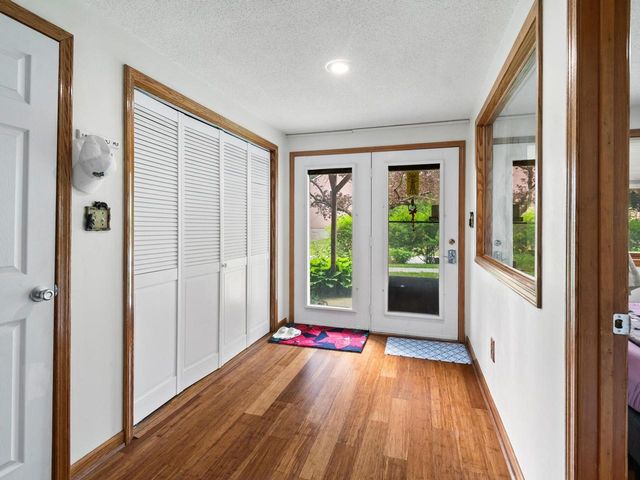 N15 Stonehedge Drive, South Burlington, VT 05403