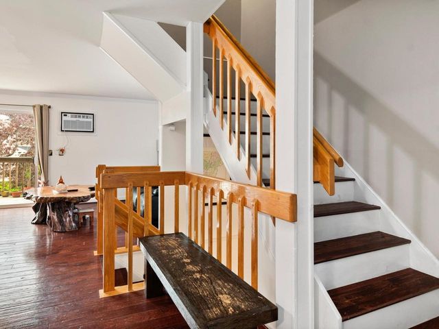 N15 Stonehedge Drive, South Burlington, VT 05403