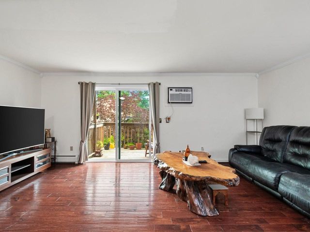 N15 Stonehedge Drive, South Burlington, VT 05403