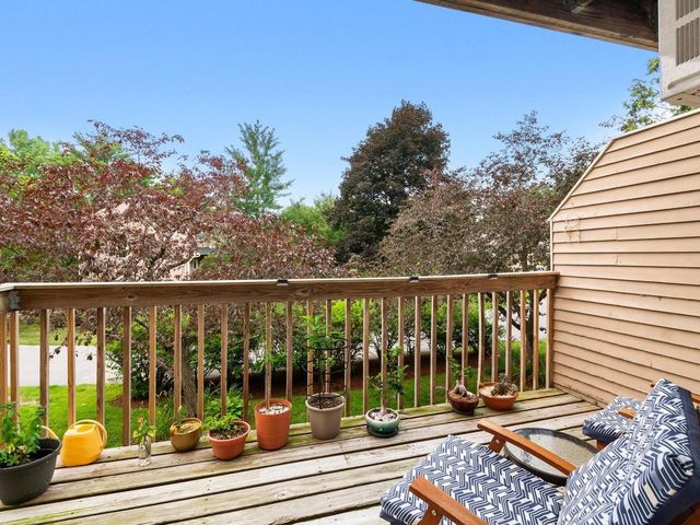 N15 Stonehedge Drive, South Burlington, VT 05403