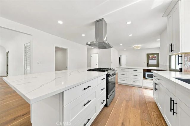 1338 Bruce, Glendale, CA 91202