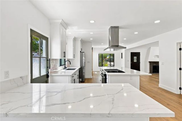 1338 Bruce, Glendale, CA 91202