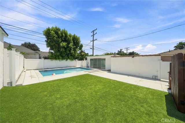 1338 Bruce, Glendale, CA 91202