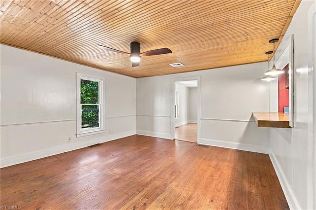 6667 Doral Drive, Tobaccoville, NC 27050
