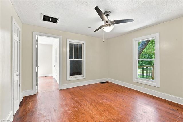 6667 Doral Drive, Tobaccoville, NC 27050