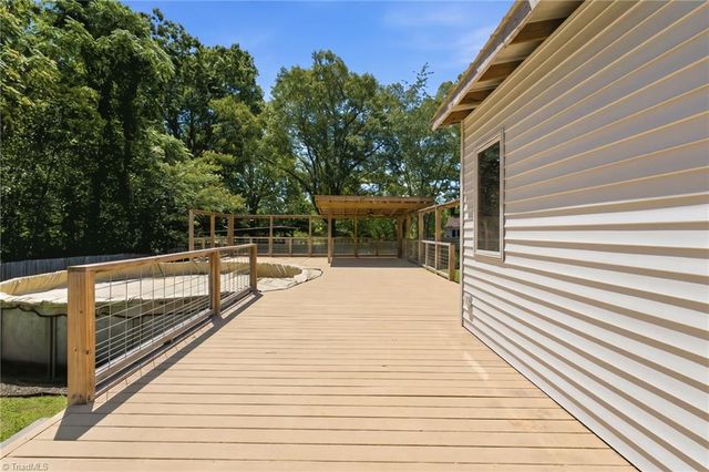 6667 Doral Drive, Tobaccoville, NC 27050