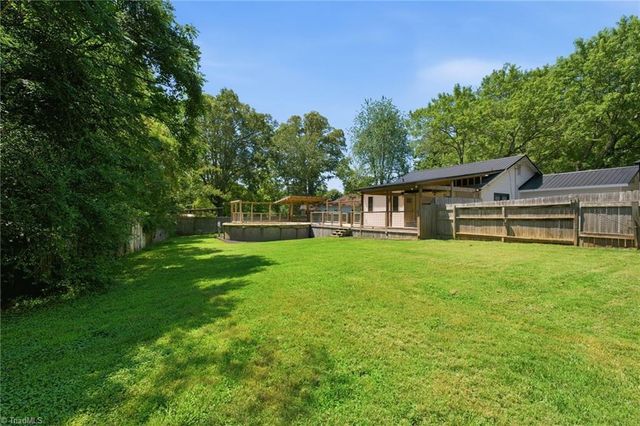 6667 Doral Drive, Tobaccoville, NC 27050