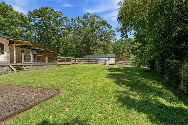 6667 Doral Drive, Tobaccoville, NC 27050