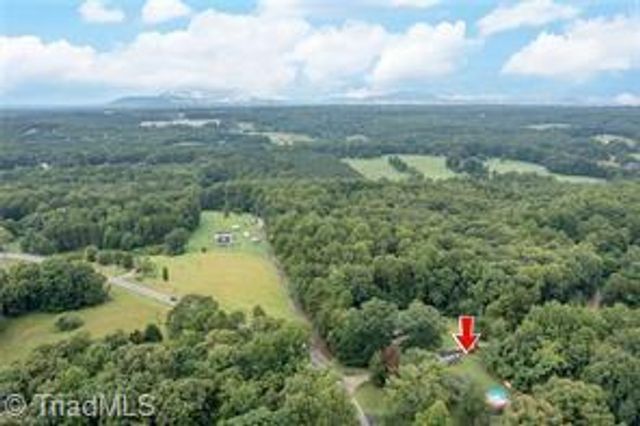 6667 Doral Drive, Tobaccoville, NC 27050