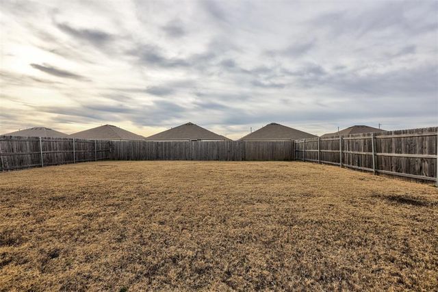 1857 Jack Rabbit Lane, El Reno, OK 73036