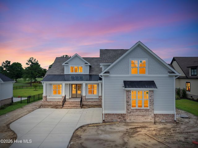9447 Old Salem Way NW, Calabash, NC 28467