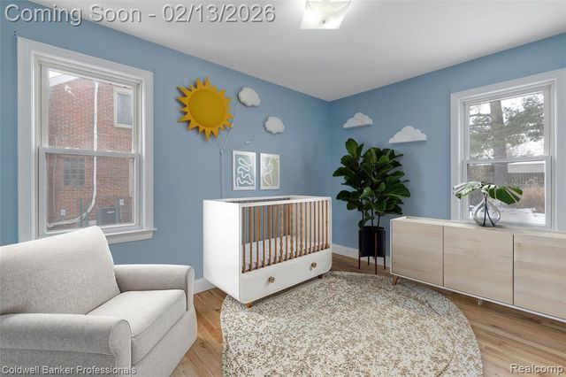 6821 N Lafayette Street, Dearborn Heights, MI 48127