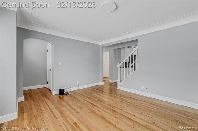 6821 N Lafayette Street, Dearborn Heights, MI 48127