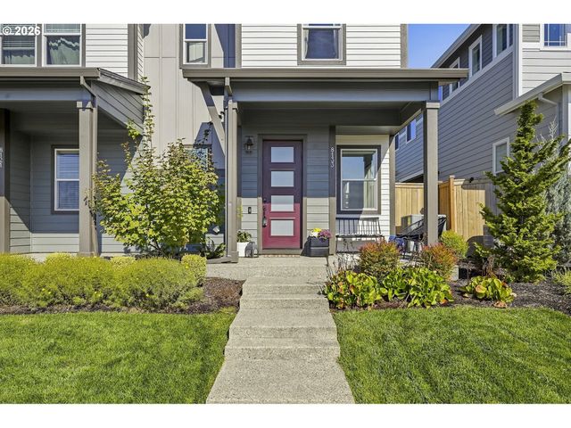 8133 Se KINNAMAN St, Hillsboro, OR 97123
