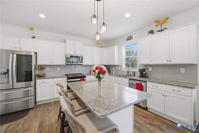 15818 Fishers Green Dr, Chesterfield, VA 23832